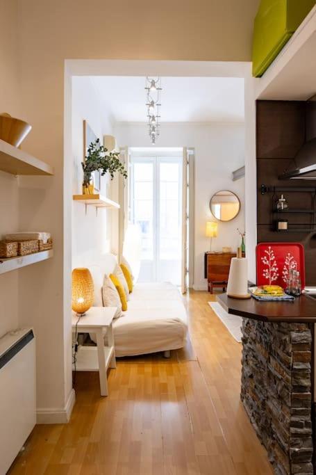 Beautiful Apartment In Malasana For 3 Pax - Ferrer Madryt Zewnętrze zdjęcie